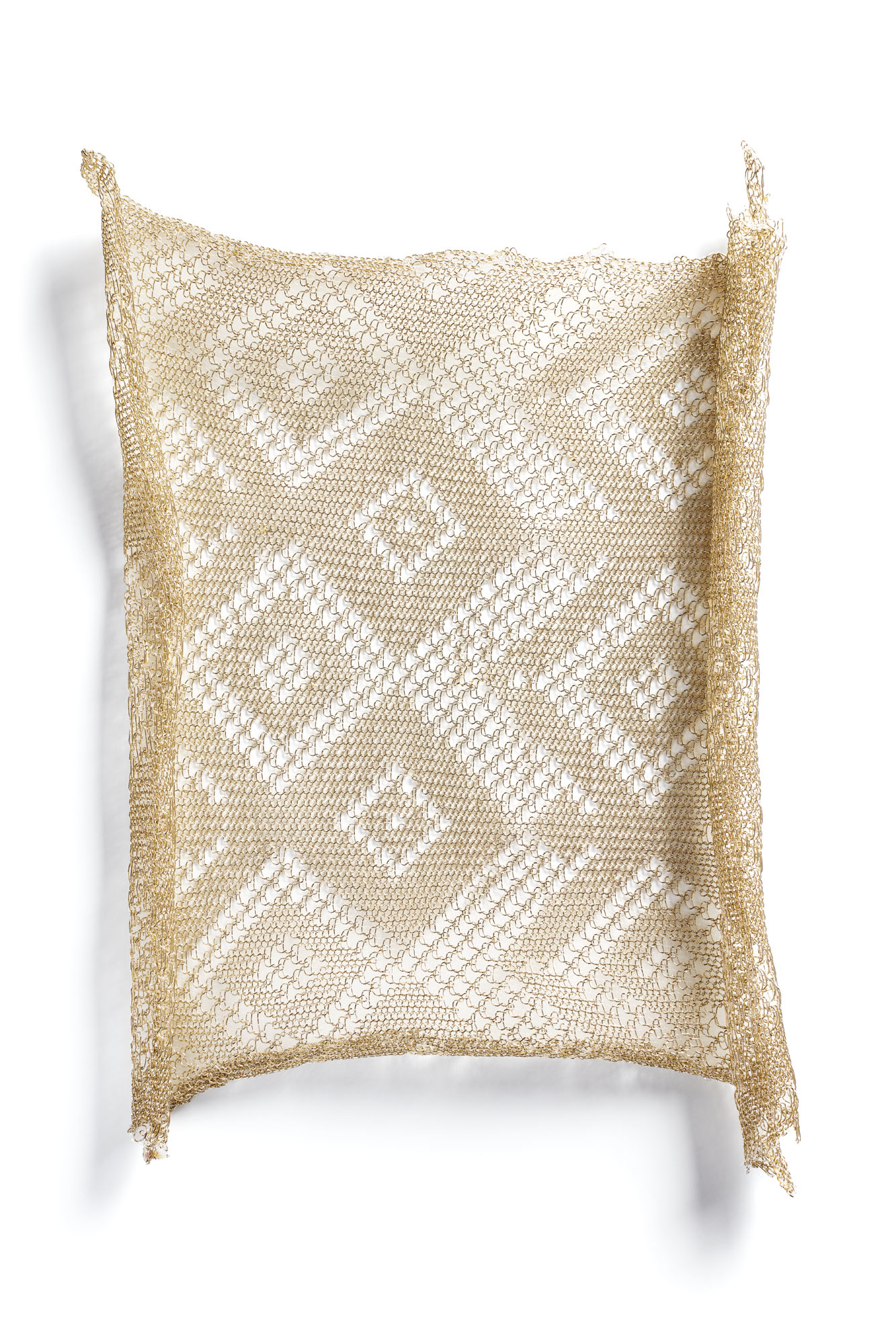 Echantillon plumasserie, Quetzal. Couleur : blanc, gold Catégorie : Gold