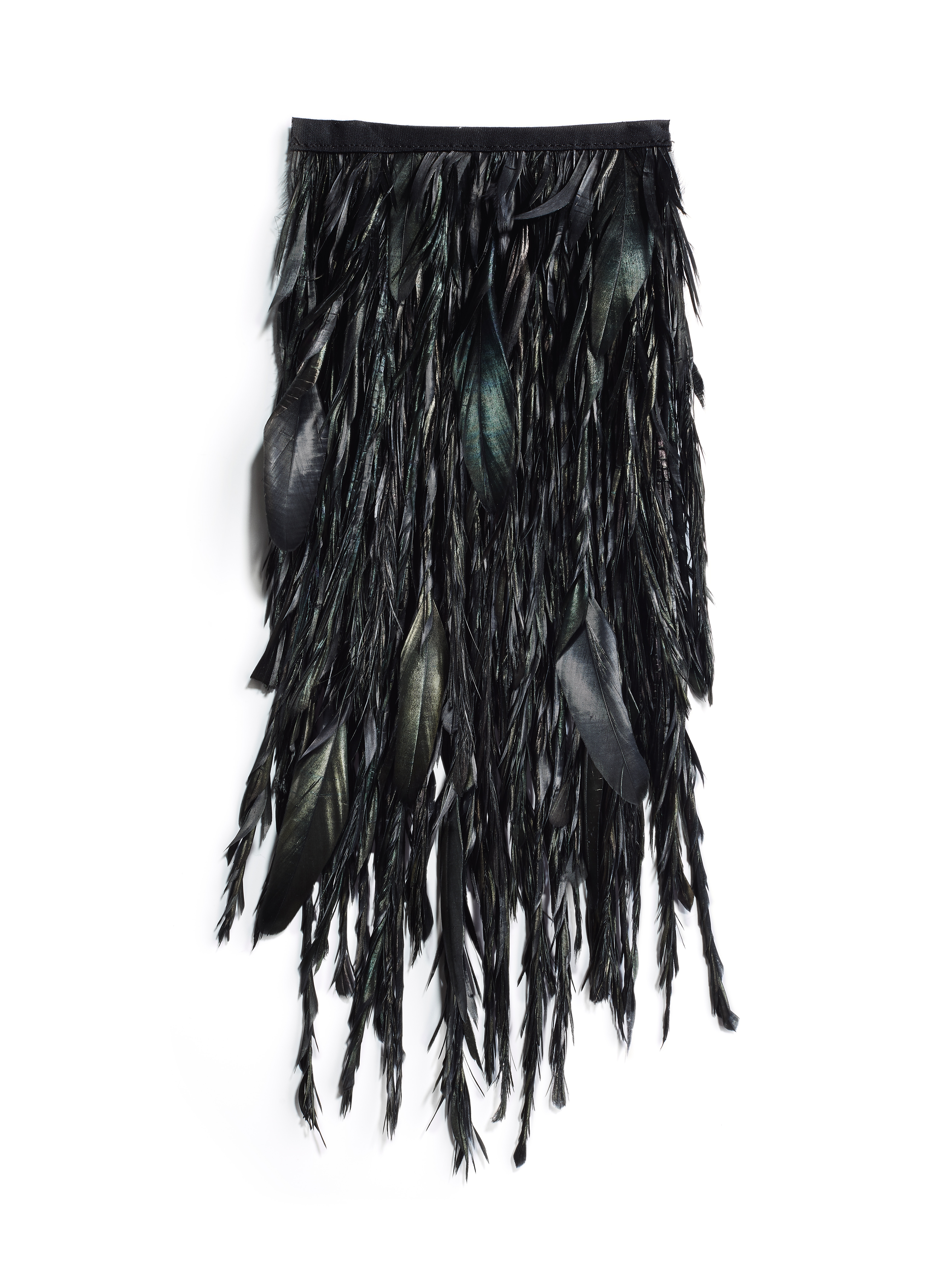 Echantillon plumasserie, Pine needle. Couleur : noir Catégorie : black