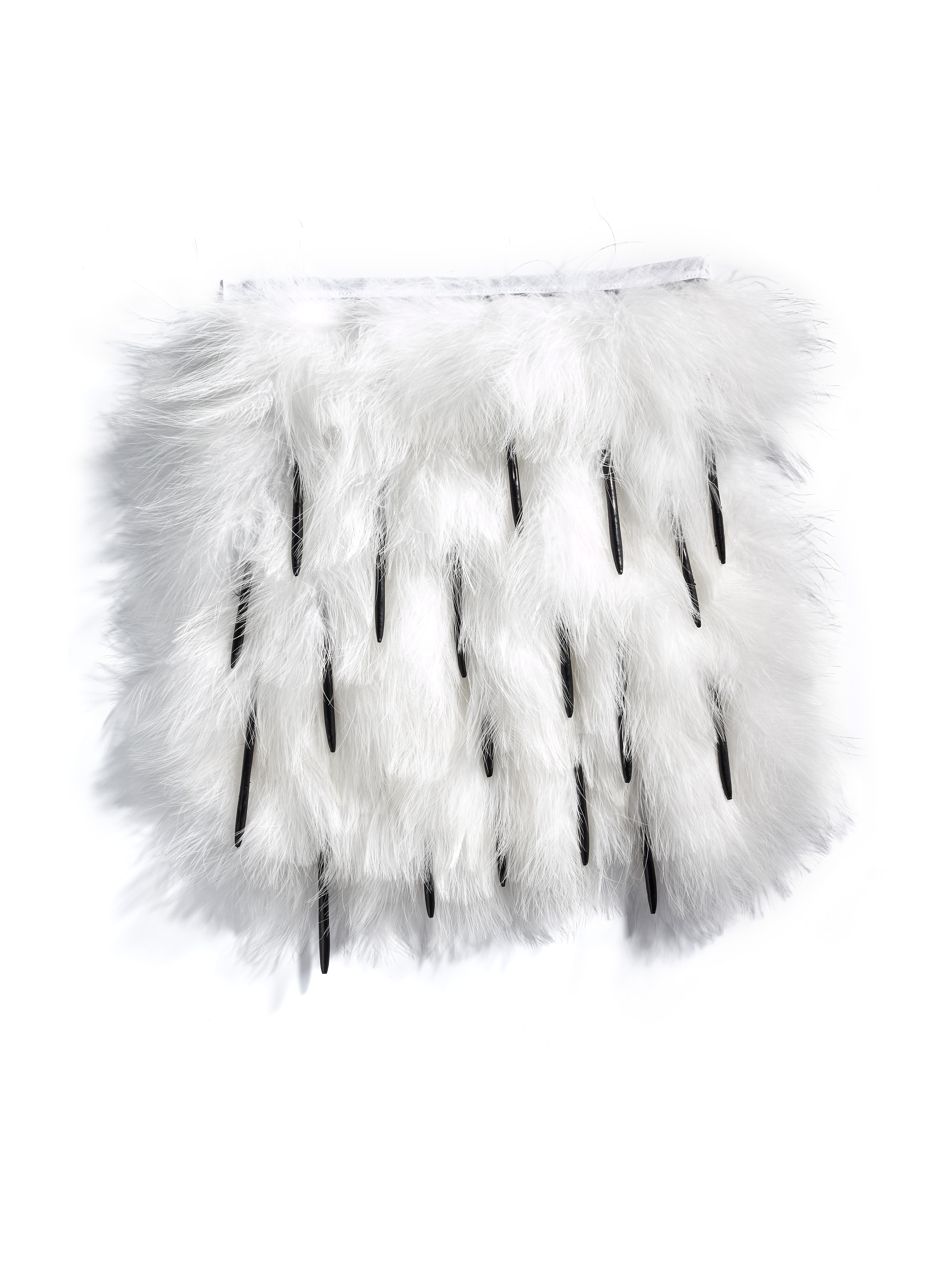 Echantillon plumasserie, Lady Godiva. Couleur : blanc, noir Catégorie : Graphic